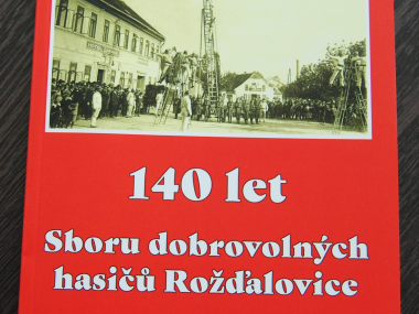 140 let Sboru dobrovolných hasičů Rožďalovice - brožura